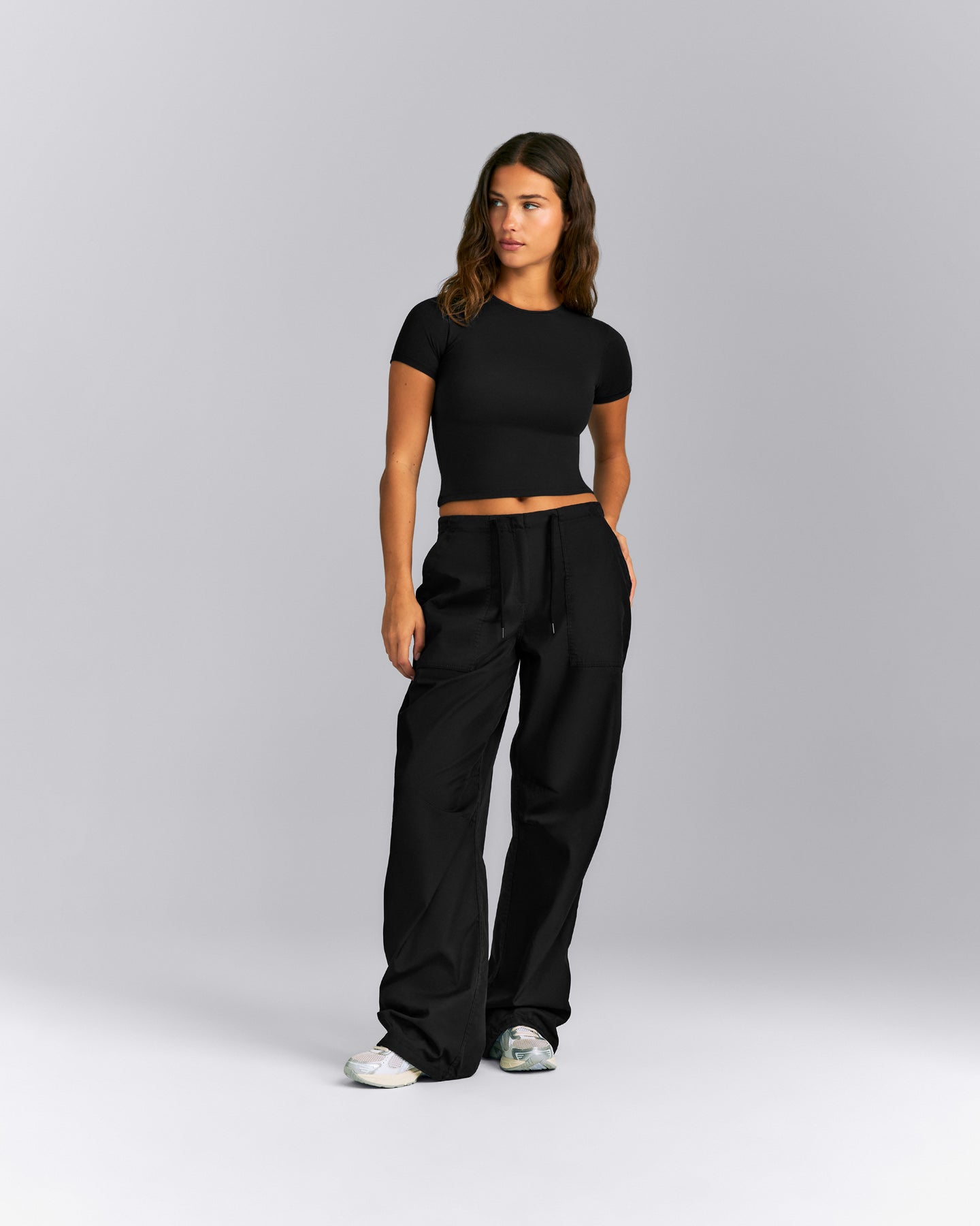 Fitted Cotton Short Sleeve Crew Neck T-Shirt | Black