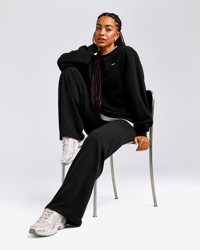 Foundations Cosy Crew Neck Sweatshirt | Black