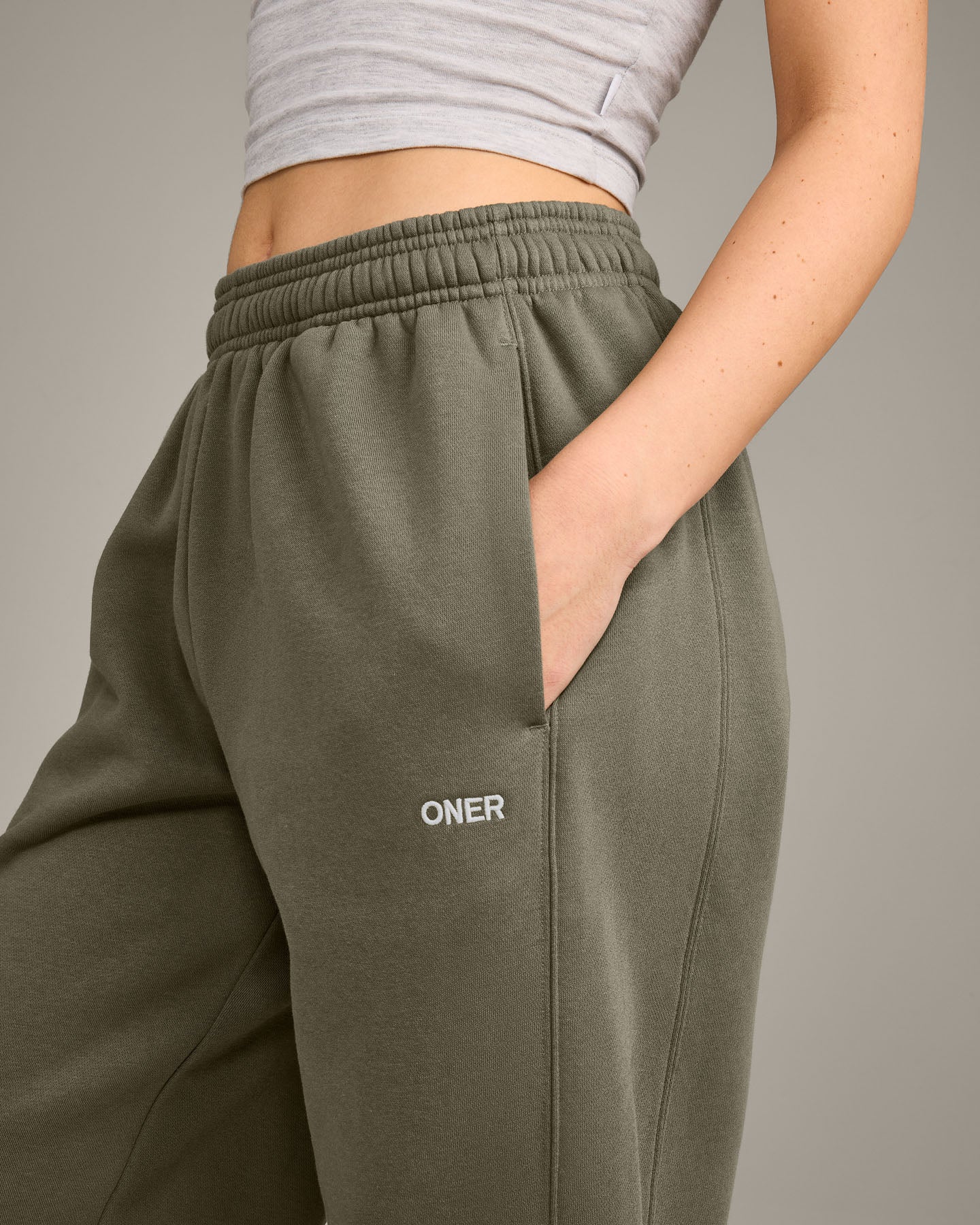 Foundations Cosy Joggers | Alpine Green