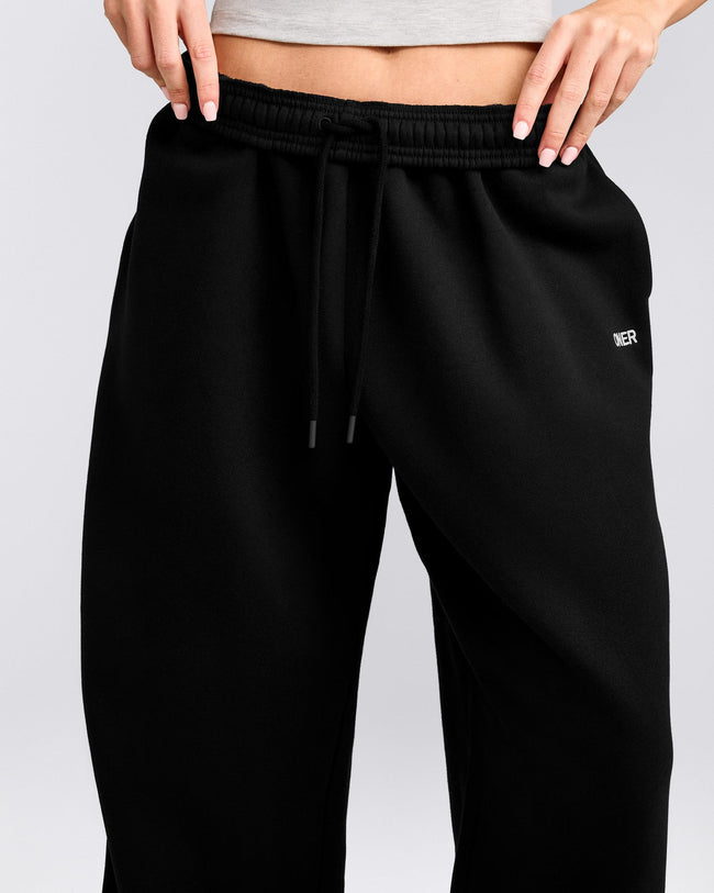 Foundations Cosy Oversized Joggers | Black