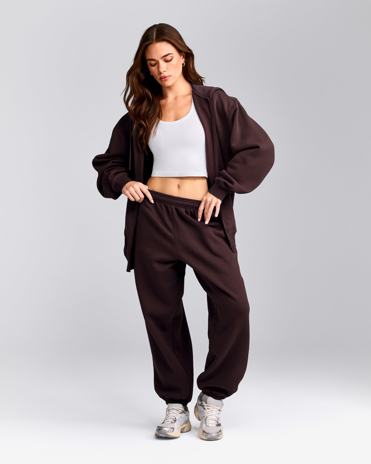 Foundations Cosy Oversized Joggers | Plum Brown