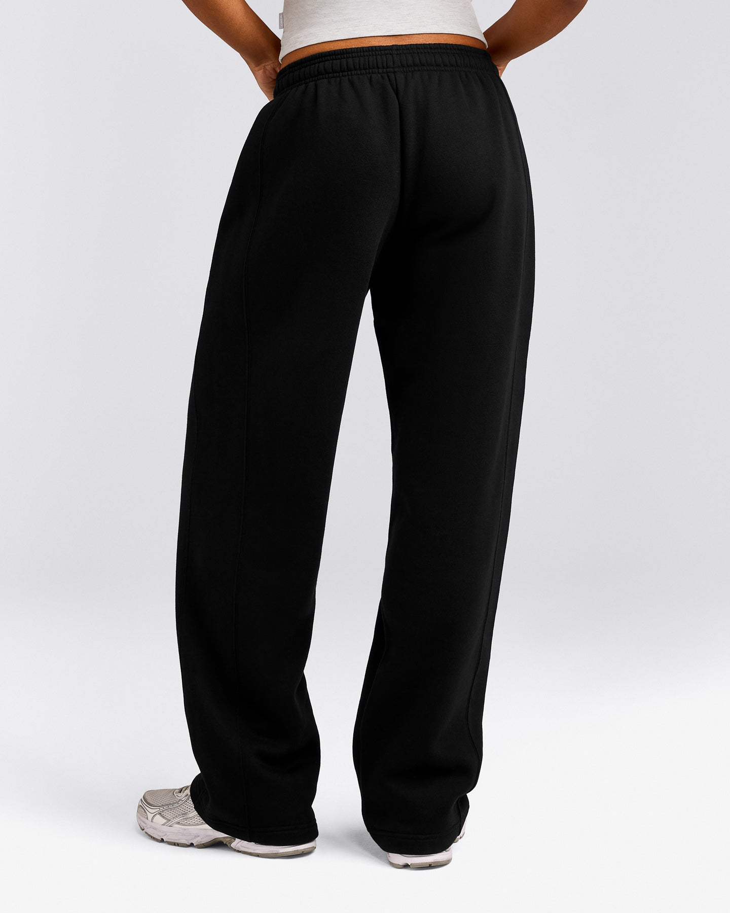 Foundations Cosy Straight Leg Sweatpants | Black