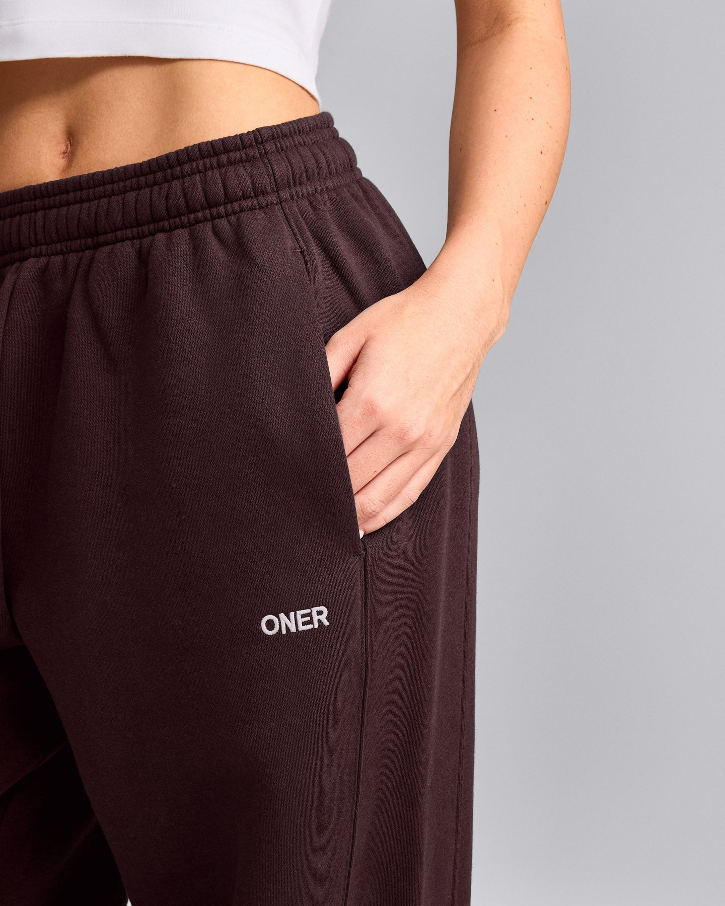 Foundations Cosy Straight Leg Joggers | Plum Brown