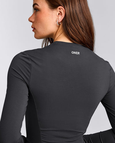 Mellow™ Motion Crew Neck Long Sleeve Mid Top | Coal