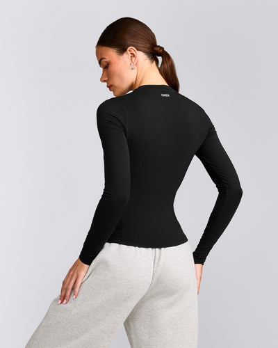 Mellow™ Motion Crew Neck Long Sleeve Top | Black
