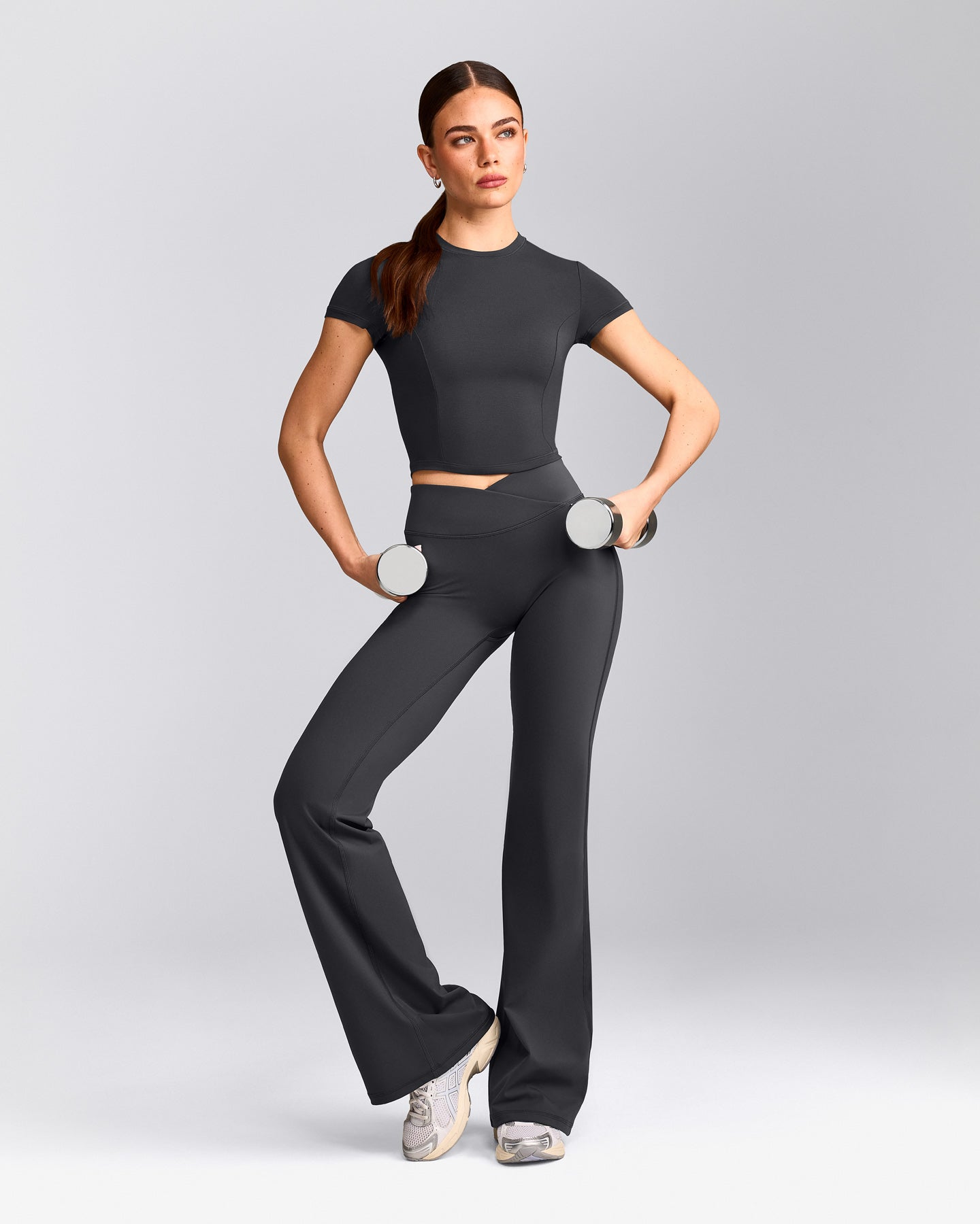 Mellow™ Motion Crew Neck Mid Top | Coal