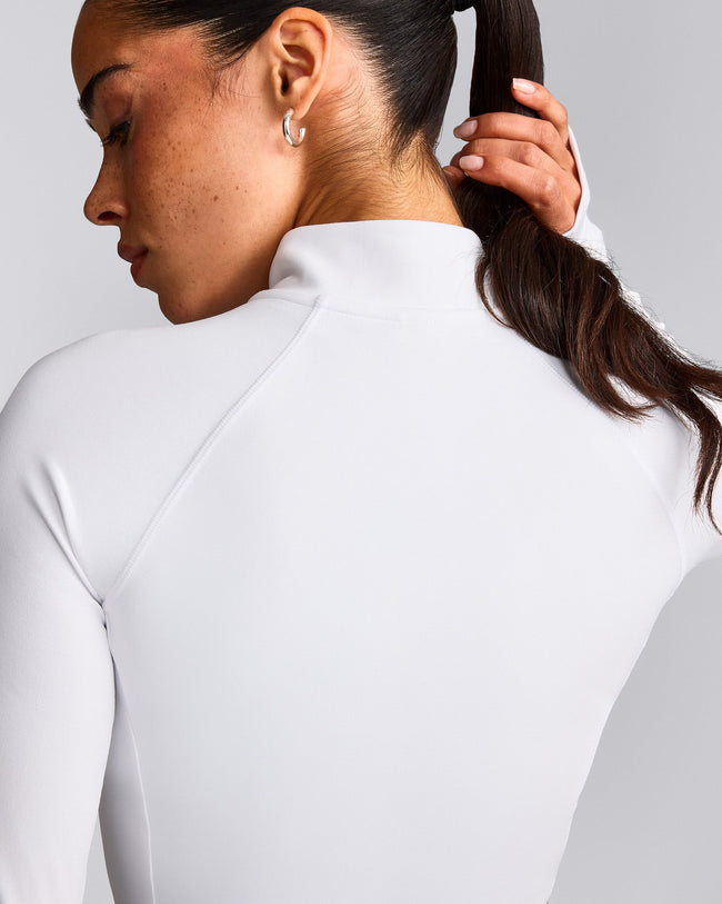 SoftMotion™ Mid Jacket with Grey Logo | White
