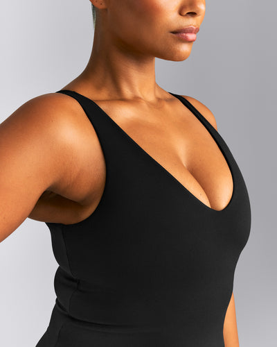 SoftMotion™ Scoop Neck Tank Top | Black