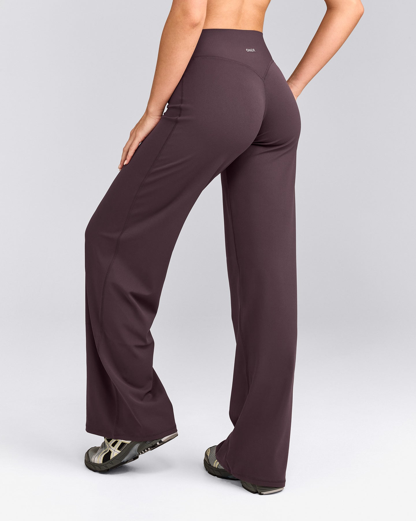 SoftMotion™ Straight Leg Bottoms with Grey Logo | Dark Umber Brown