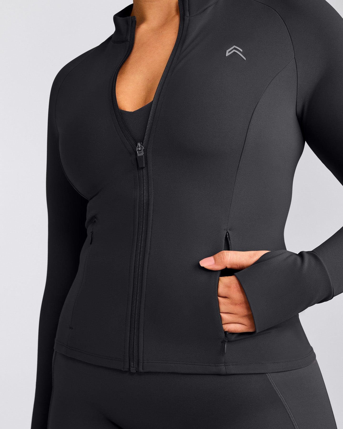 UnifiedMove™ Pocket Jacket with Reflective Logo | Coal