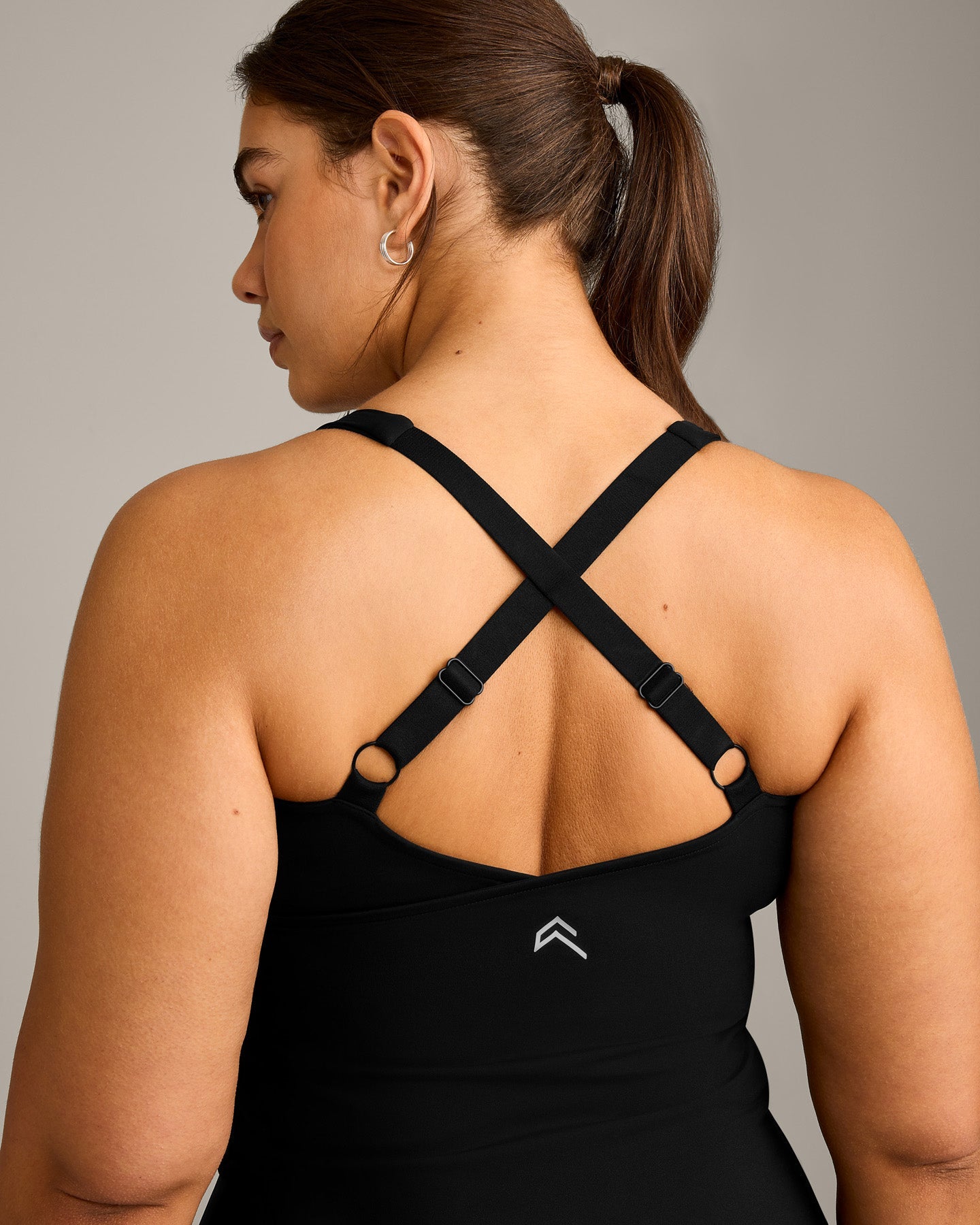 UnifiedMove™ V Neck Cross Back Vest with Reflective Logo | Black