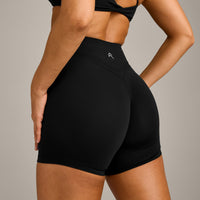 UnifiedMove Wrap Shorts 6" with Reflective Logo | Black