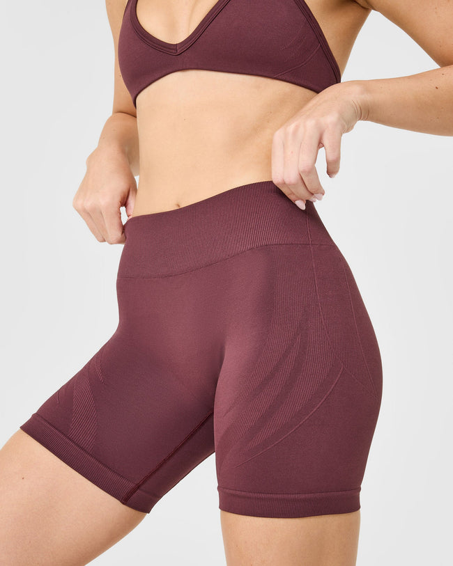 EnhanceLift™ Seamless Shorts with White Logo | Velvet Mocha