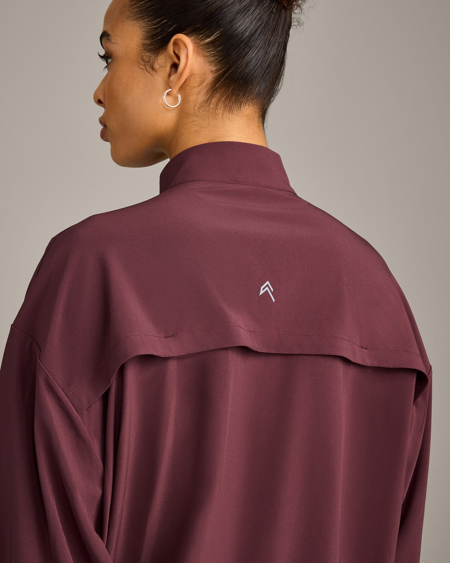 AirMove™ Jacket with Reflective Logo | Velvet Mocha