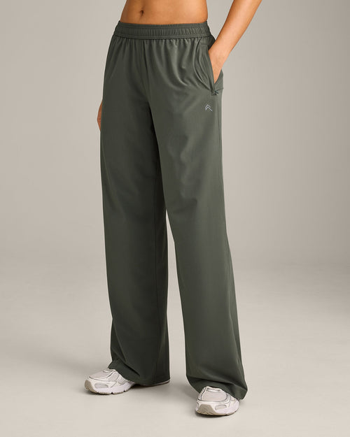 Oner Modal AirMove™ Straight Leg Joggers | Dark Khaki