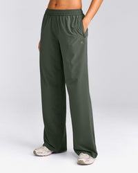 AirMove™ Straight Leg Pants with Reflective Logo | Dark Khaki