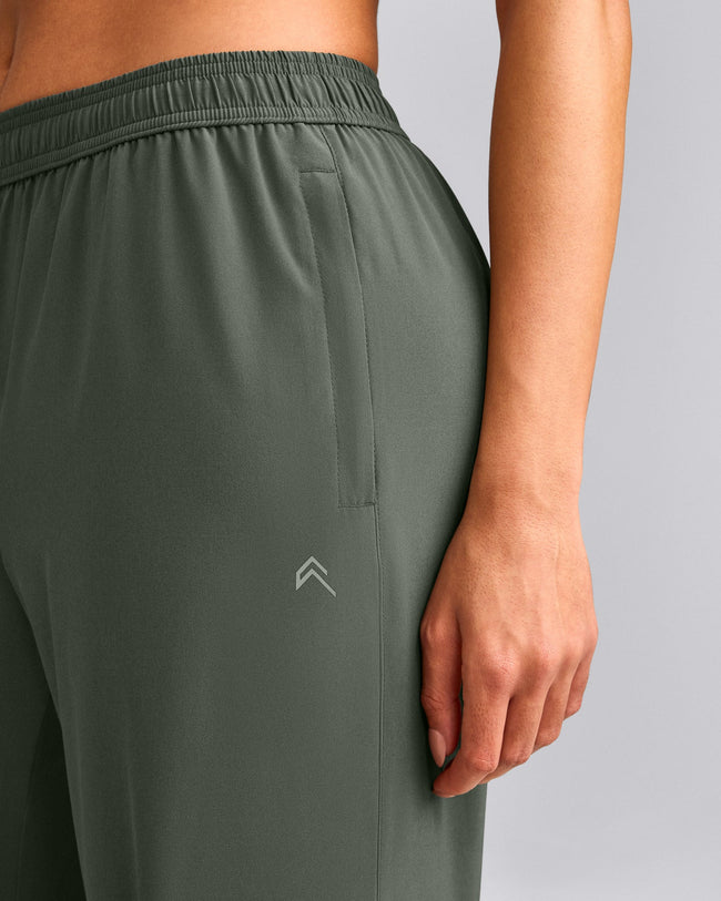 AirMove™ Straight Leg Pants with Reflective Logo | Dark Khaki