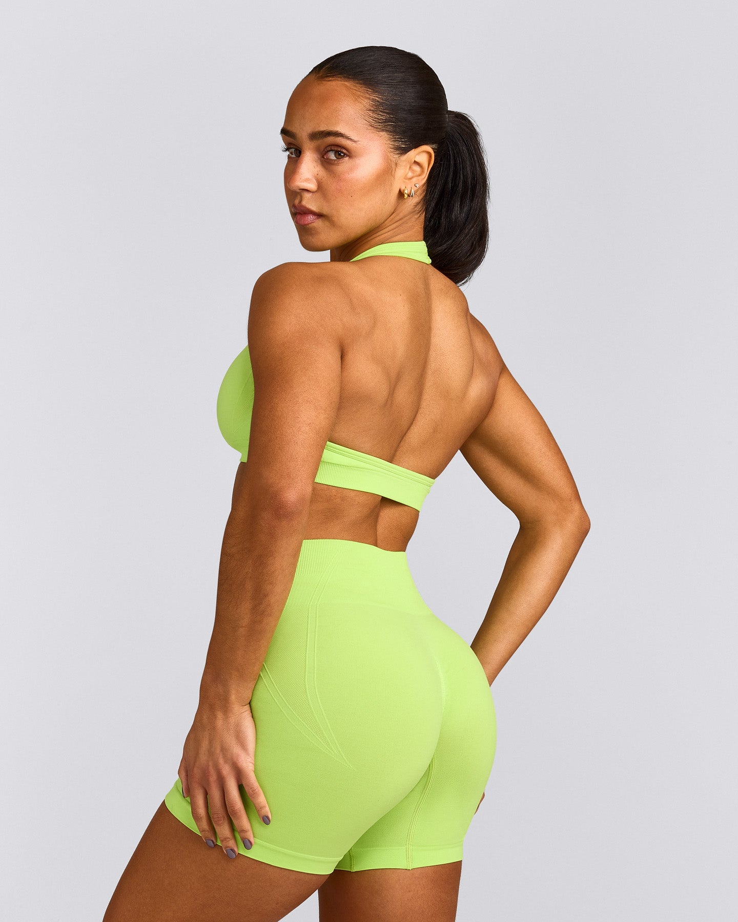 EffortlessLift™ Seamless Halter Neck Sports Bra with Grey Logo | Citrus Green