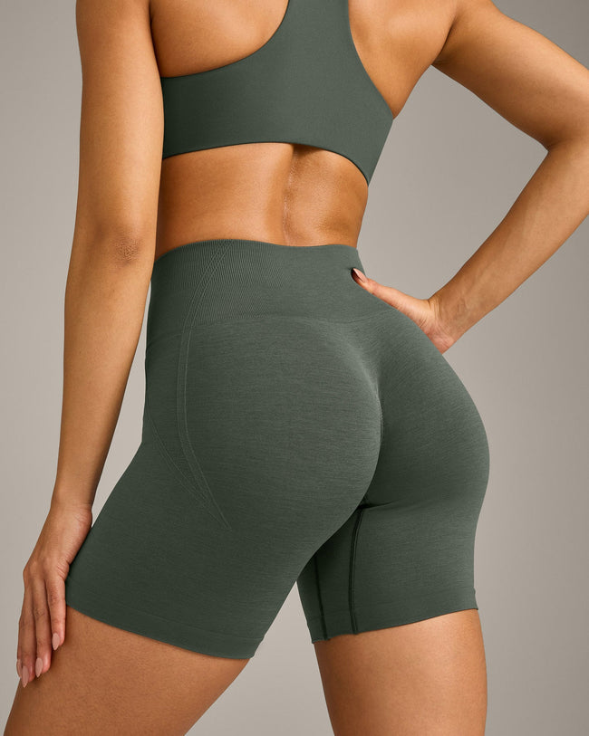 EffortlessLift™ Seamless Shorts with Grey Logo | Dark Khaki