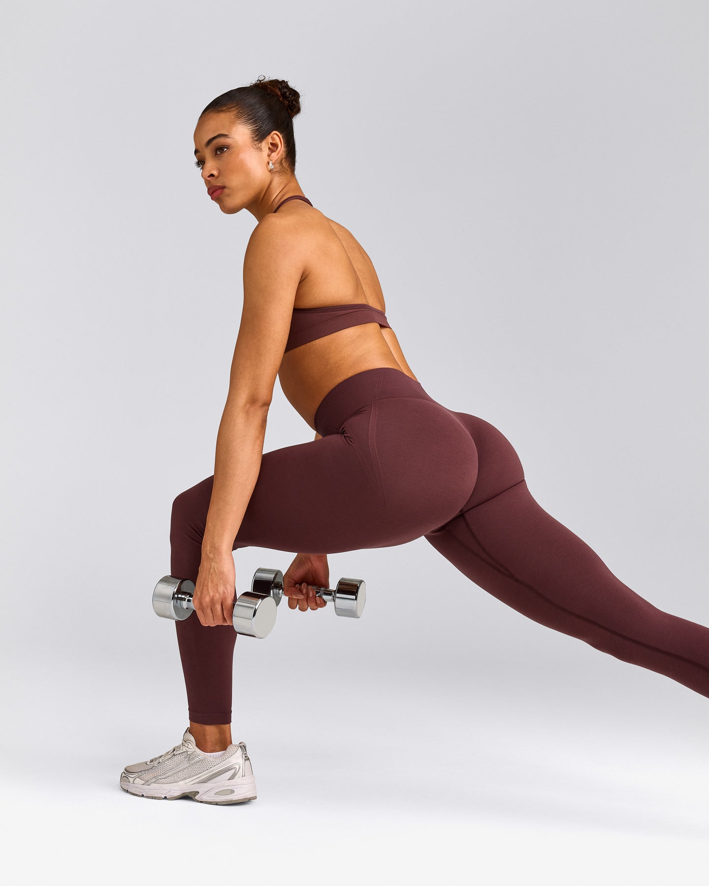 EffortlessLift™ Seamless Leggings with Grey Logo | Velvet Mocha