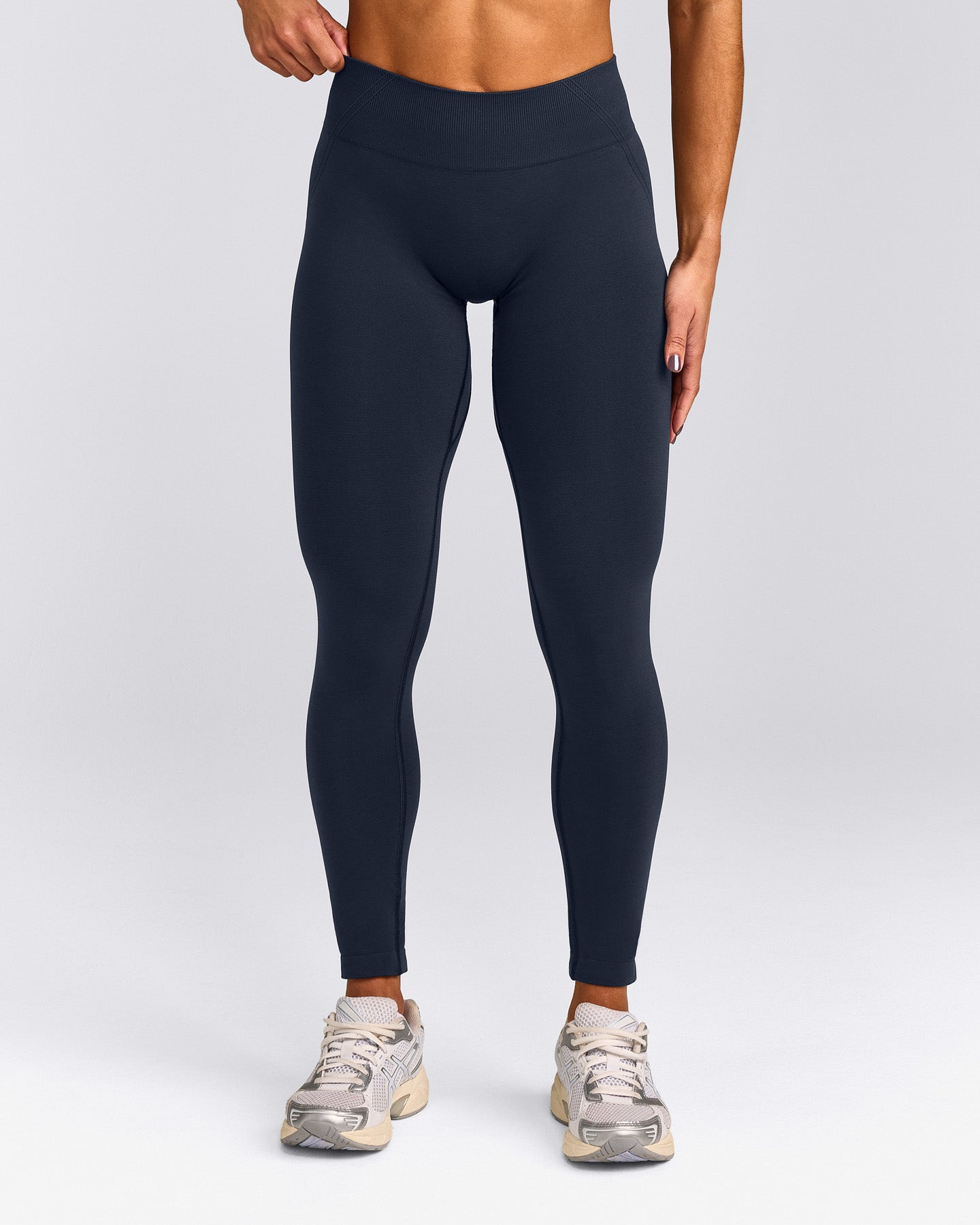 EffortlessLift™ Seamless Mid Rise Leggings with Grey Logo | True Blue