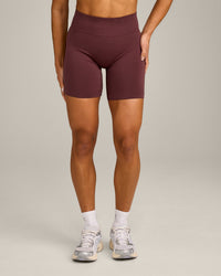 EffortlessLift™ Seamless Mid Rise Shorts with Grey Logo | Velvet Mocha