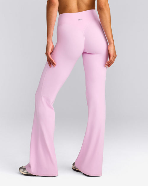 SoftMotion™ Flared Bottoms with Grey Logo | Chalk Pink