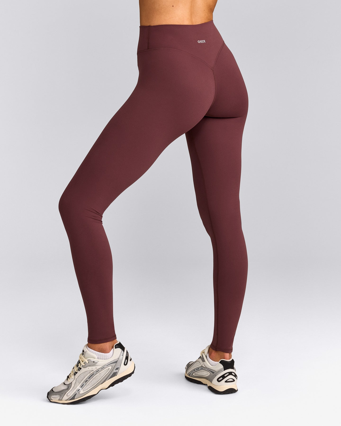 SoftMotion™ High Waisted Leggings with Grey Logo | Velvet Mocha