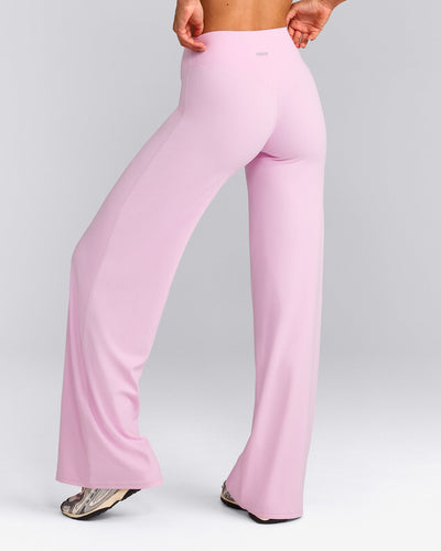 SoftMotion™ Straight Leg Bottoms with Grey Logo | Chalk Pink