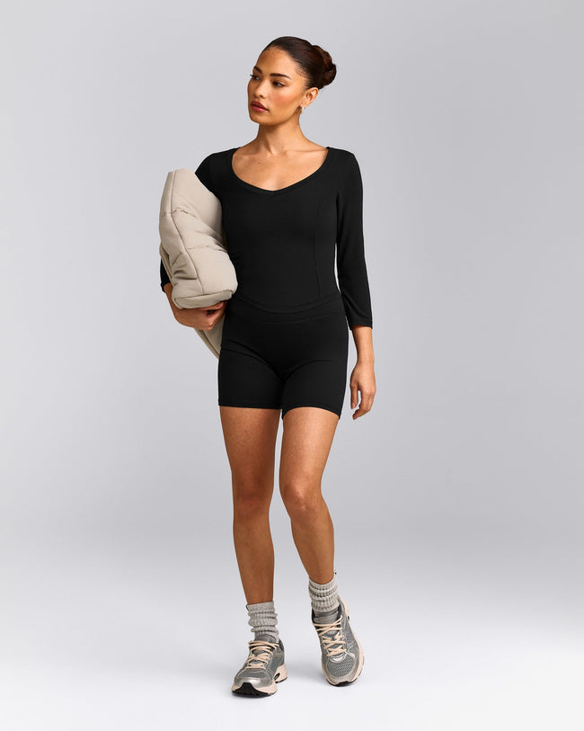 Mellow™ Motion Wide V Neck 3/4 Length Sleeve Mid Top | Black