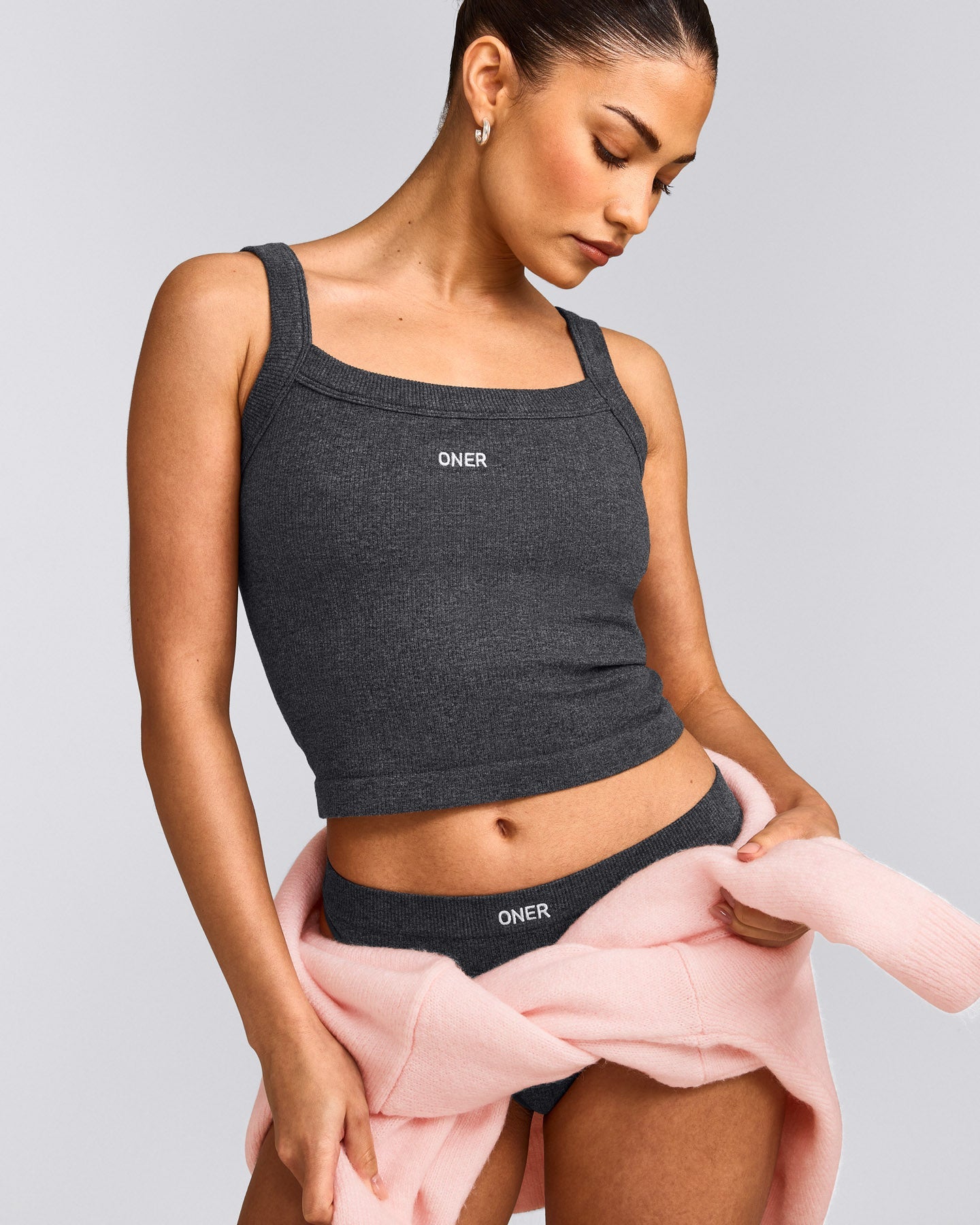 Seamless Scoop Neck Vest | Charcoal Marl