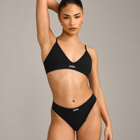 Seamless Strappy Bralette | Black