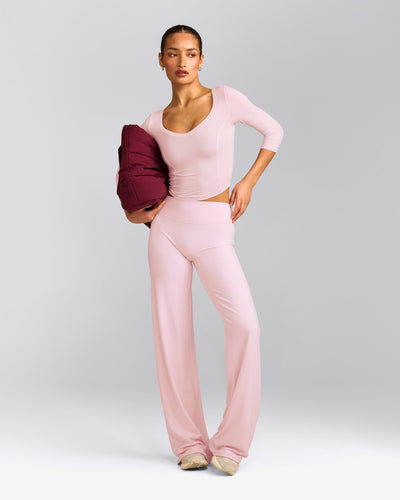 SoftMotion™ Straight Leg Bottoms with Grey Logo | Soft Girl Pink