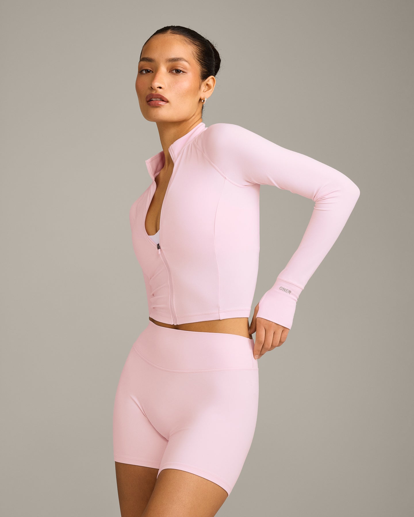 SoftMotion™ Mid Jacket with Grey Logo | Soft Girl Pink