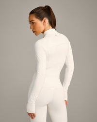 UnifiedMove™ Pocket Jacket with Reflective Logo | Marshmallow White