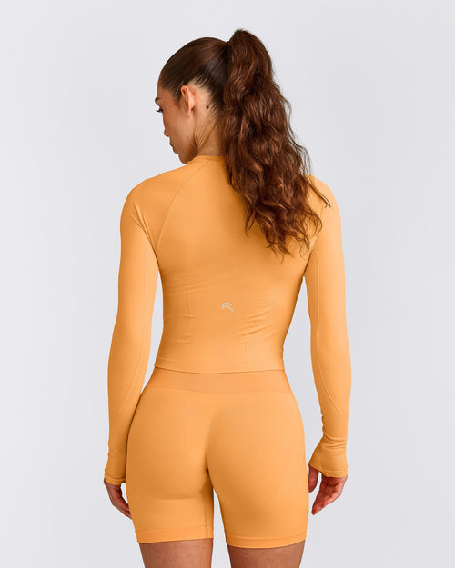 Oner Seamless Fitted Long Sleeve Top | Light Powdered Orange