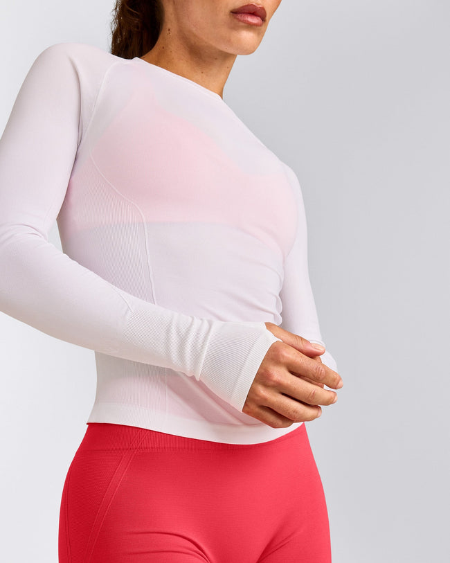 Oner Seamless Fitted Long Sleeve Top | White