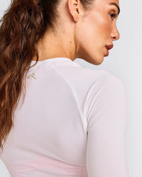 Oner Seamless Fitted Long Sleeve Top | White