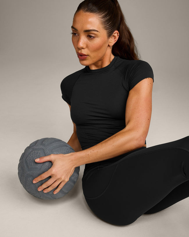 Oner Seamless Fitted Top | Soft Black