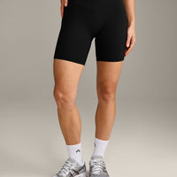 UnifiedMove™ V Front Mid Rise Shorts 6" with Reflective Logo | Black