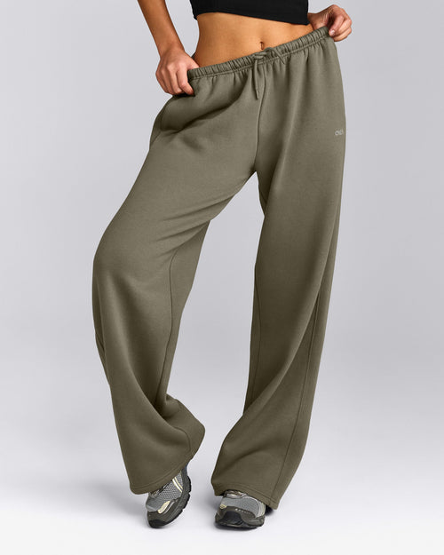 Foundations All Season Straight Leg Joggers | Alpine Green
