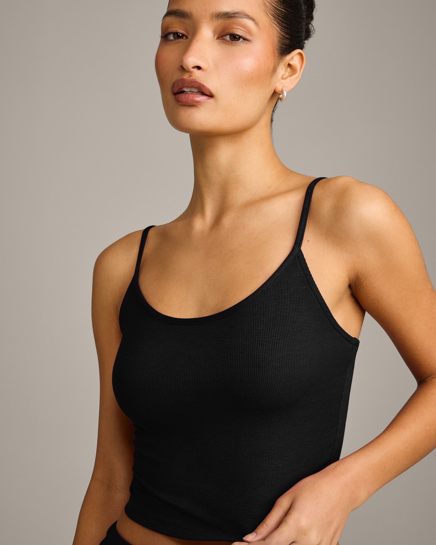 Oner At Home Night Strappy Mid Vest | Black