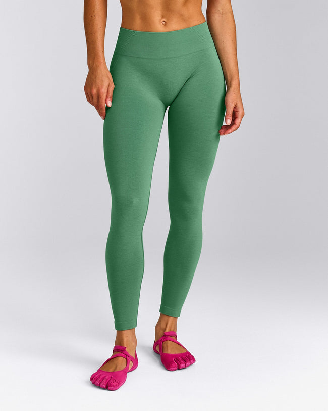 EffortlessLift™ Seamless Mid Rise Leggings | Frosted Emerald