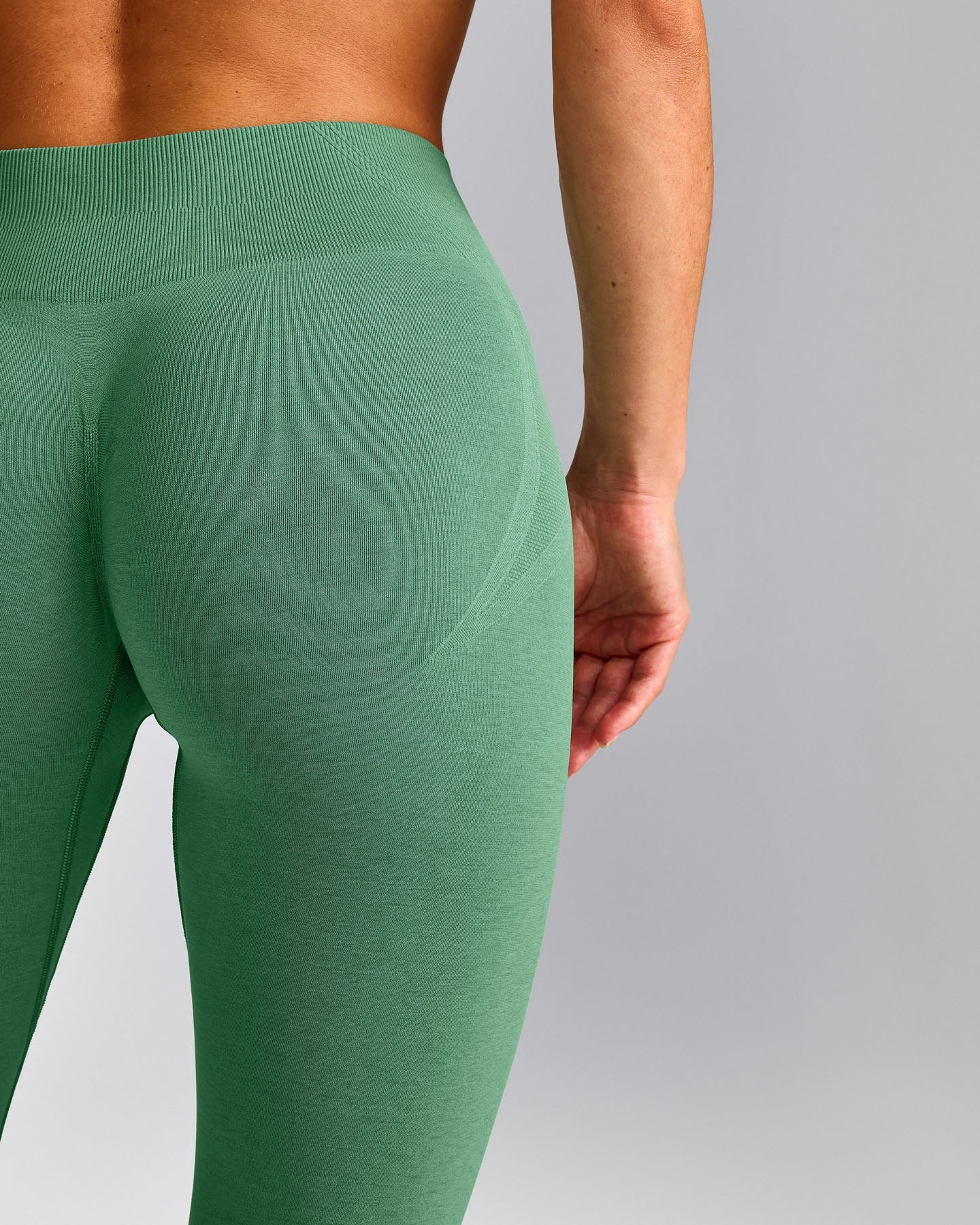 EffortlessLift™ Seamless Mid Rise Leggings | Frosted Emerald