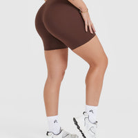 Timeless High Waisted Shorts 6" | Espresso