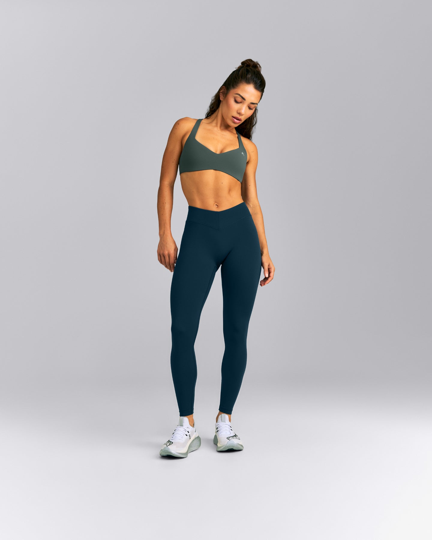 UnifiedMove™ V Front Mid Rise Leggings New Branding | Oil Blue
