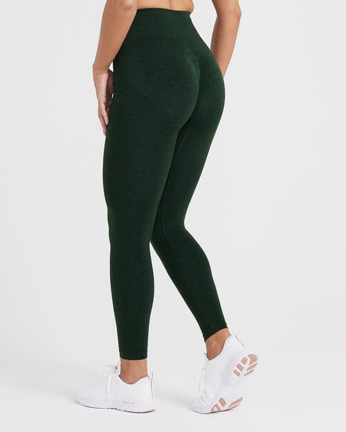 Effortless Seamless Leggings with White Logo | Evergreen